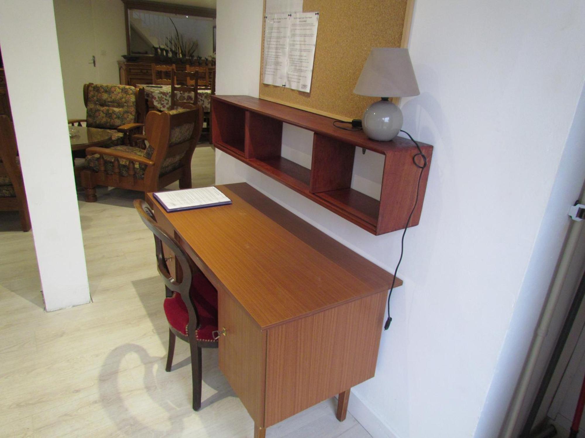 De La Claveille Apartment *