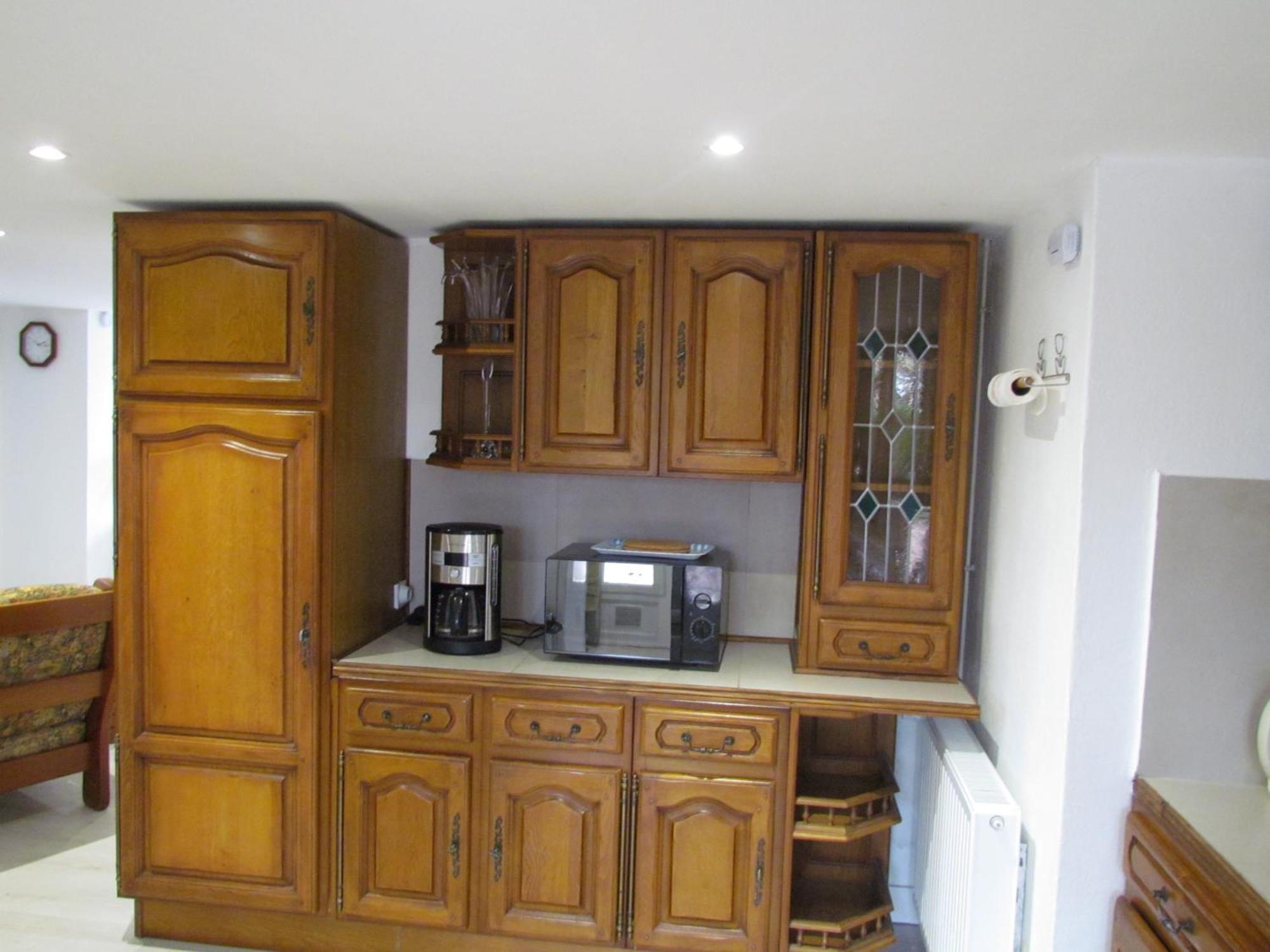 De La Claveille Apartment *